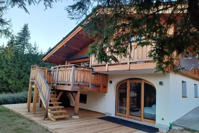 Image de Chalet individuel avec panorama exceptionnel avec accès direct aux randonnées