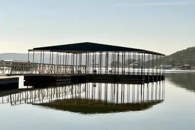 Image de Water front Cabin #10