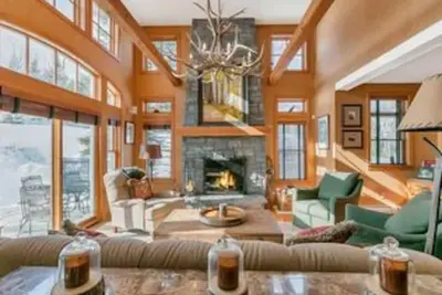 Image de Luxury Ski In\/Out House w\/ Private Hot Tub