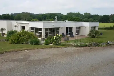 Image de Maison contemporaine pour 4 adultes