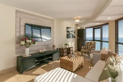 Image de Luxury Remote Working Ocean View 1203. Ups