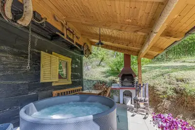 Image de Chalet Birchwood With Whirlpool and Sauna, BrezniÄŤki Hum, Croatia