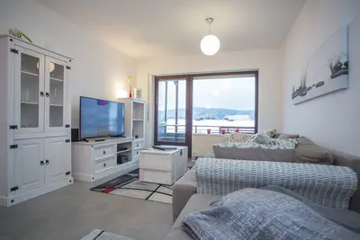 Image de My holiday house: modern apartment on the mountainside and on the edge of the woods