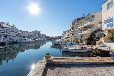 Image de 146-Appartement avec vue sur le canal