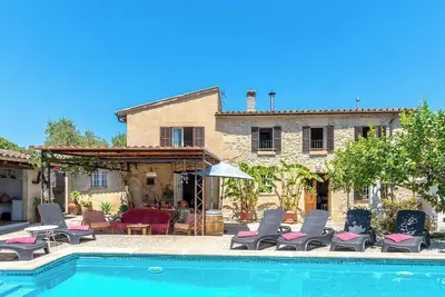 Ca na Pereta by Mallorca North Villas