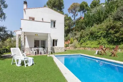 Image de ***Tamariu Villa*** 3 Bedrooms | 2 Bathrooms | Private Pool