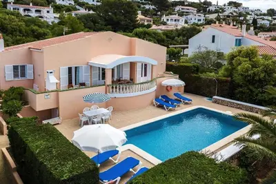 Image de ***Son Bou Villa*** 4 Bedrooms | Private Pool | Free A\/C | Free Wifi | Bbq