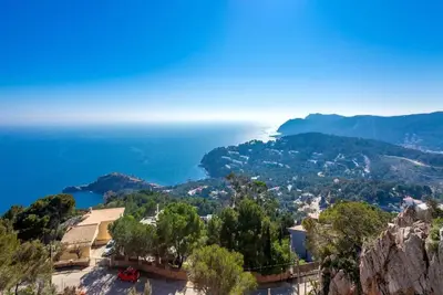 Image de ***Tamariu Villa*** 5 Bedrooms | Private Pool | Sea Views | Free A\/C | Free Wifi | Bbq