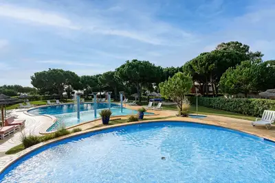 Image de Appartement pour 4 avec accès privilégié à la plage