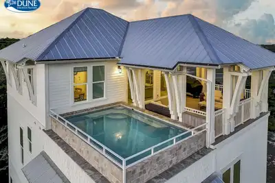 Image de Gulf Views, Pet Friendly, Private Pool | Mala House - Next to Rosemary Beach