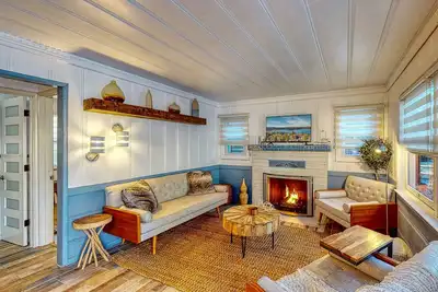 Image de Bluebird Day Getaway!