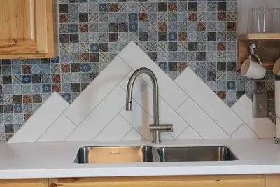 Image de Closes Family Lodging to Sam's Tap Room!