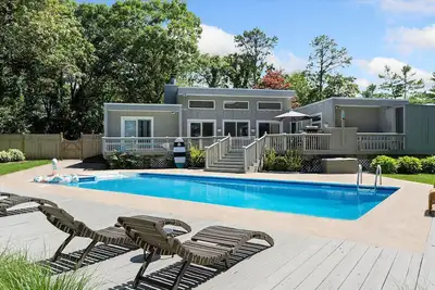 Image de Bright Hamptons Getaway ☀️