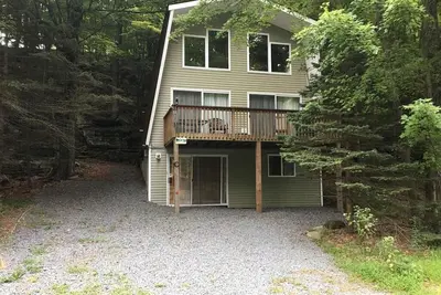 Image de Lake Ariel - Ridgeview Chalet