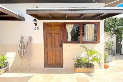 Image de Apartamento 8-Appartement-de Luxe-Salle de bain privée-Vue sur Piscine