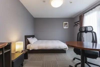 Image de Double Room • Street view