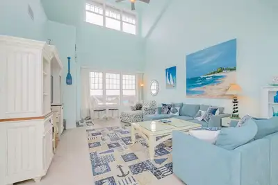 Image de ❤️Penthouse By The Sea❤️Huge Home w/ Amazing Views