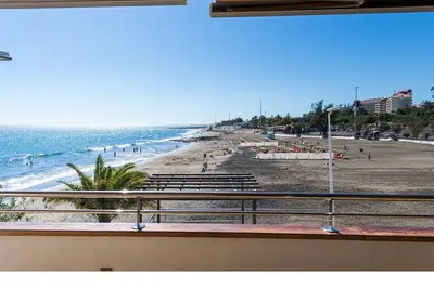 Image de Maison \"Chalet en la playa San Agustin\" proche plage avec vue sur mer, balcon, A/C et Wi-Fi