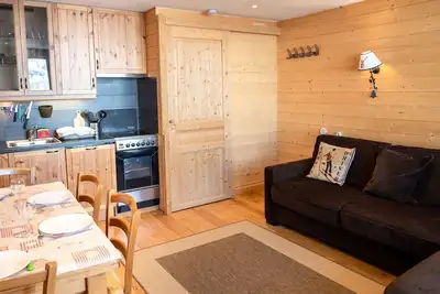 Image de Val Thorens - Bel Appartement 4 pers, Balcon Sud, Tv, Bluetooth, Cuisine Équipée, Local à Skis