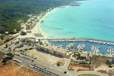 Image de Apartment Playa Es Trenc Beach Front Sea Very Spacious L2