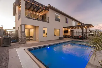 Image de Zion Village Poolhouse (From $299) Sleeps 24 * Spa & Private Pool