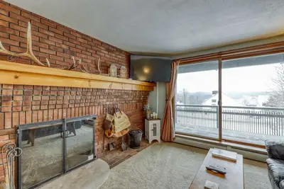 Image de Ski-in/out condo with pool, hot tub, sauna & fast WiFi