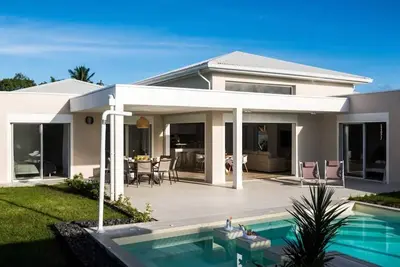 Image de Villa Paradis avec piscine privée