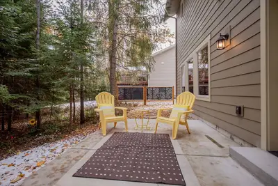 Image de Modern Luxury Home 1-mile | 3 Bed, 2. 5 Bath