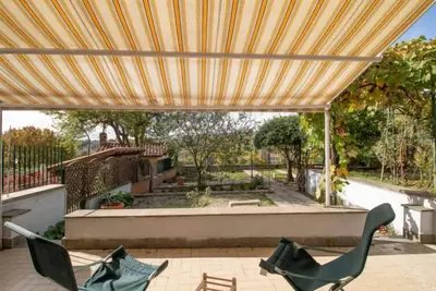 Image de Kiwi e L'uva - Tuscia by Interhome