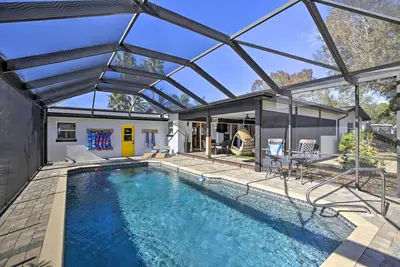 Image de Port Charlotte Gem w\/ Lanai + Harbor Views!