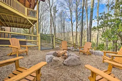 Image de Family Cabin w/ Hot Tub: 12 Mi to Beech Mountain!