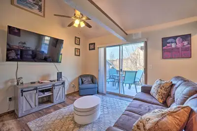 Image de Comfortable Fall Creek Gem w/ Community Dock!