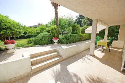 Image de Fisher King Apartment for 4 close to the beach and with garden