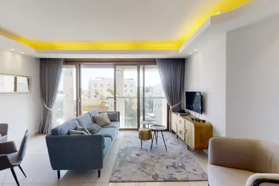 Image de ♥Near King David Hotel ♥Nice 3 bdrs with balcony ♥