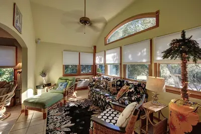 Image de Charlotte's Place: Secluded yet close to shopping and dining