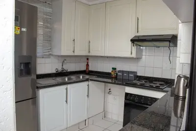 Image de A Ground floor apartment, 2 minutes from monte casino!