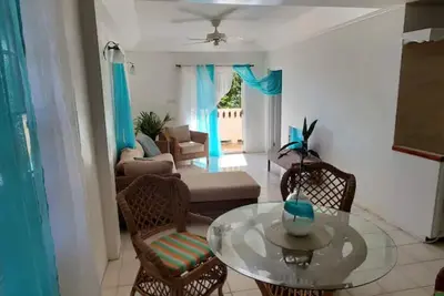 Image de Apartment by the beach