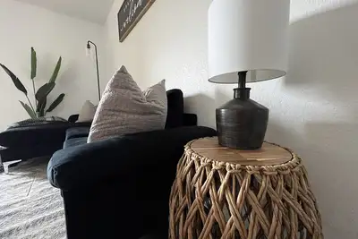 Image de Modern Jewel : No Stairs : 3 bedrooms : Sleeps 6 : Pool Open : Branson Views