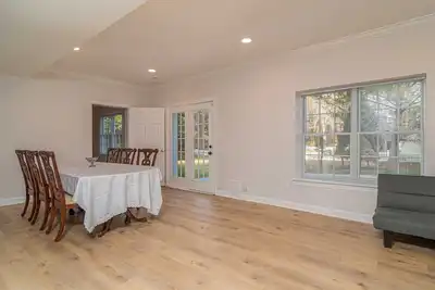 Image de Spacious Suite with High Ceilings