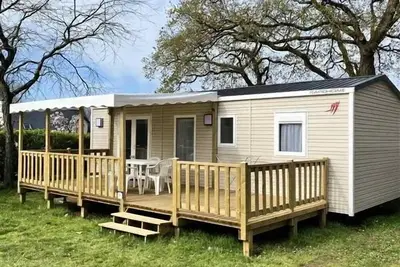 Image de Lodge 3ch 6 bis 8 Personen - 6 Pers. im Tarif enthalten