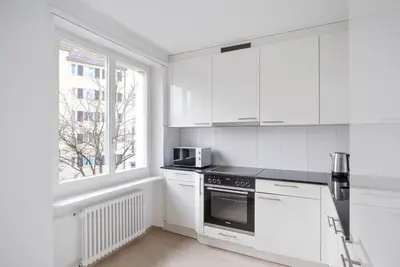 Image de Hip Oerlikon 3. 5 Room w/ Balcony, 1min to Train Station, by Blueground