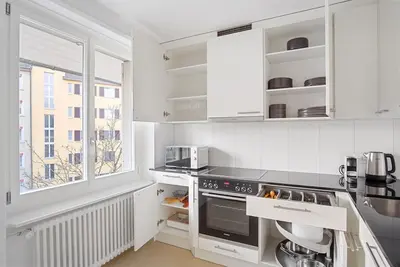 Image de Airy Oerlikon 3. 5 Room w/ Parking, 1min to Train Station, by Blueground