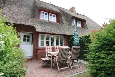 Image de Ohl Dörp 22 Pastoratshof, Haus 3 - Ferienwohnung in Wrixum, mit 3- Zimmern auf 60m² im Reetdachhaus