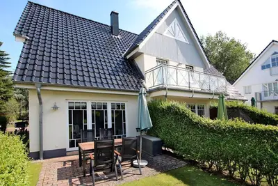 Image de Wiesenweg 4a, Whg. 1 - Ferienwohnung mit 3- Zimmern auf ca. 100m²
