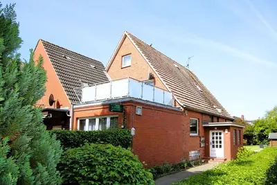 Image de Badestraße 90, Whg. 1 - Holiday apartment in Wyk with 3 rooms on approx. 55 m² in the