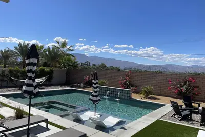 Image de Palm House Desert Retreat, Resort Pool and Views