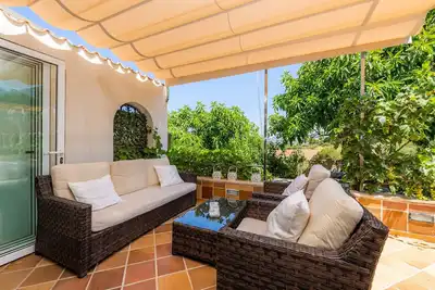 Image de Maison Casa del Mar 37 avec vue sur mer et montagne, jardin et Wi-Fi.