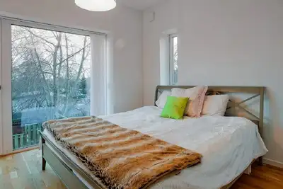 Designer house Stockholm - Arlanda Metro line
