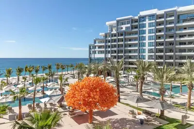 Image de Instant Book your luxury suite! 2 bd/3bth suite at 5-star Garza Blanca Resort!