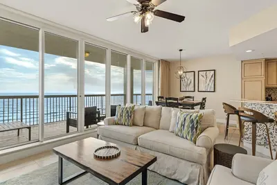 Image de Gulf Front Luxury Condo at Silver Beach Towers